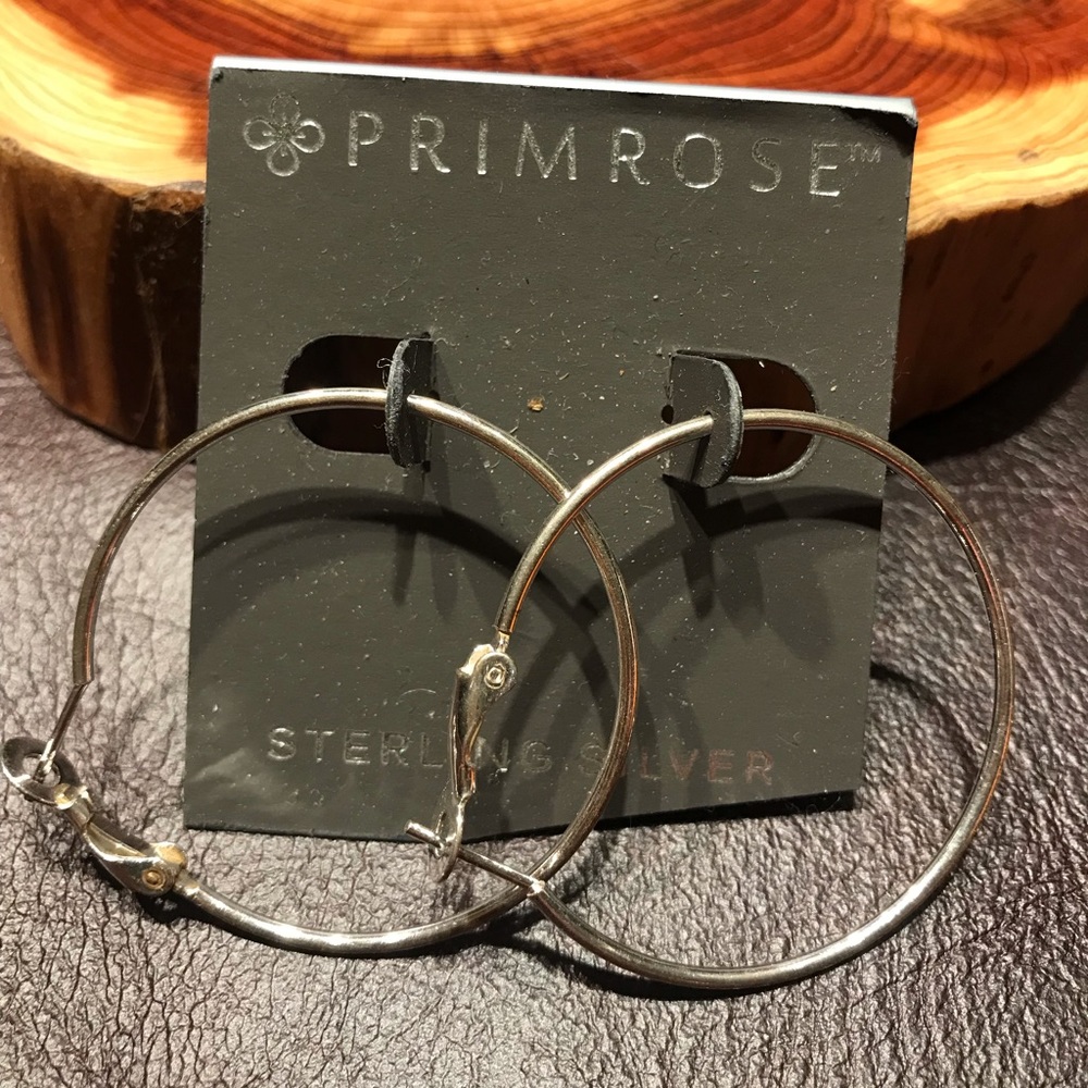 Two pair of shearling silver earrings never worn